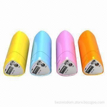 Emergency Mobile Phone Chargers with Flashlight Function, Measures 82 x 30 x 29.5mm